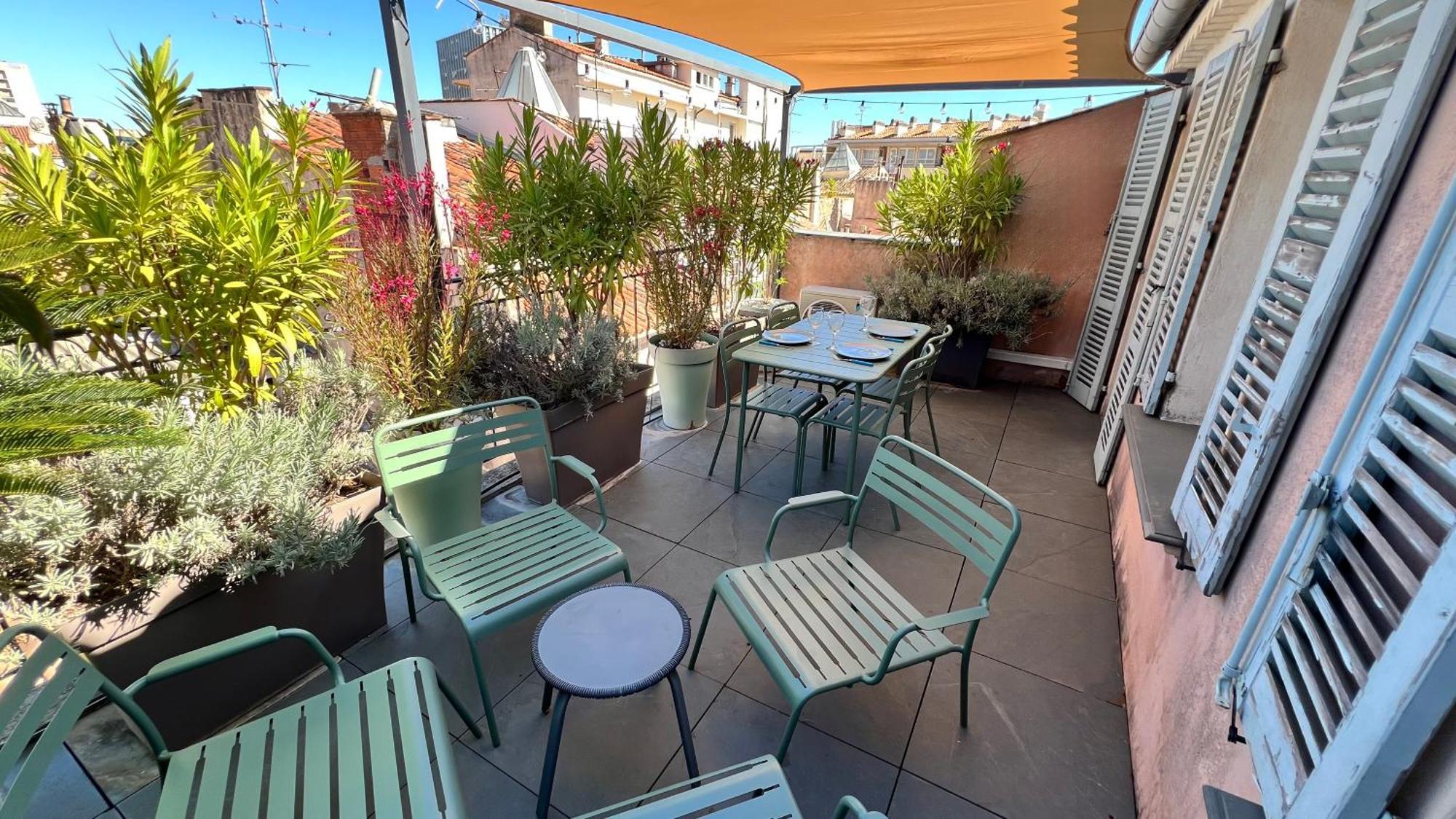 Apartament 2 Pieces Avec Grande Terrasse - Centre De Tulon Zewnętrze zdjęcie