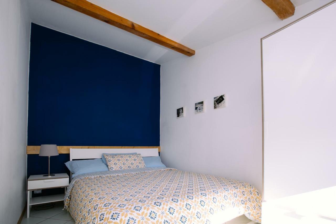 Apartament 2 Pieces Avec Grande Terrasse - Centre De Tulon Zewnętrze zdjęcie